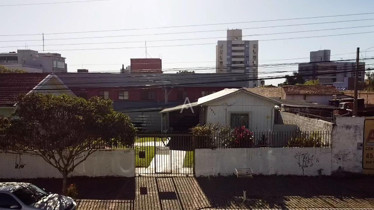 Casa Residencial para à venda no Bairro CENTRO em CASCAVEL: 