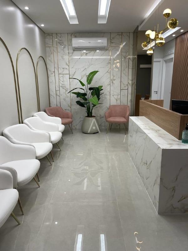 Sala Comercial para para aluguel no Bairro NEVA em CASCAVEL: 