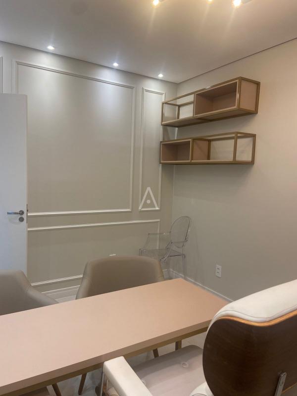 Sala Comercial para para aluguel no Bairro NEVA em CASCAVEL: 