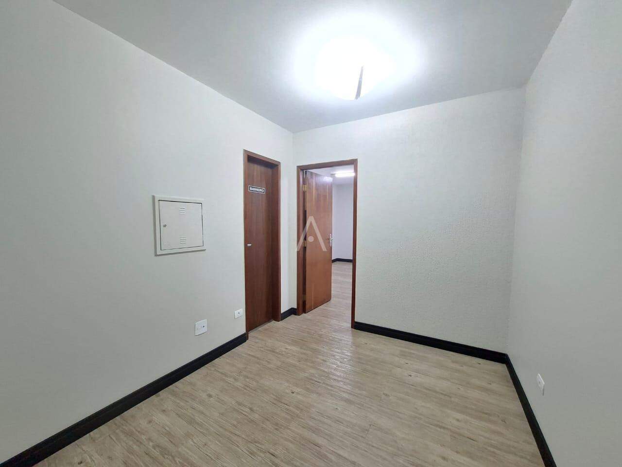 Sala Comercial para para aluguel no Bairro CENTRO em CASCAVEL: ENTRADA SALA