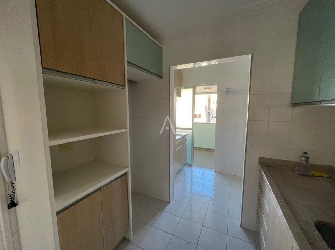 Apartamento para para aluguel no Bairro CENTRO em CASCAVEL: 