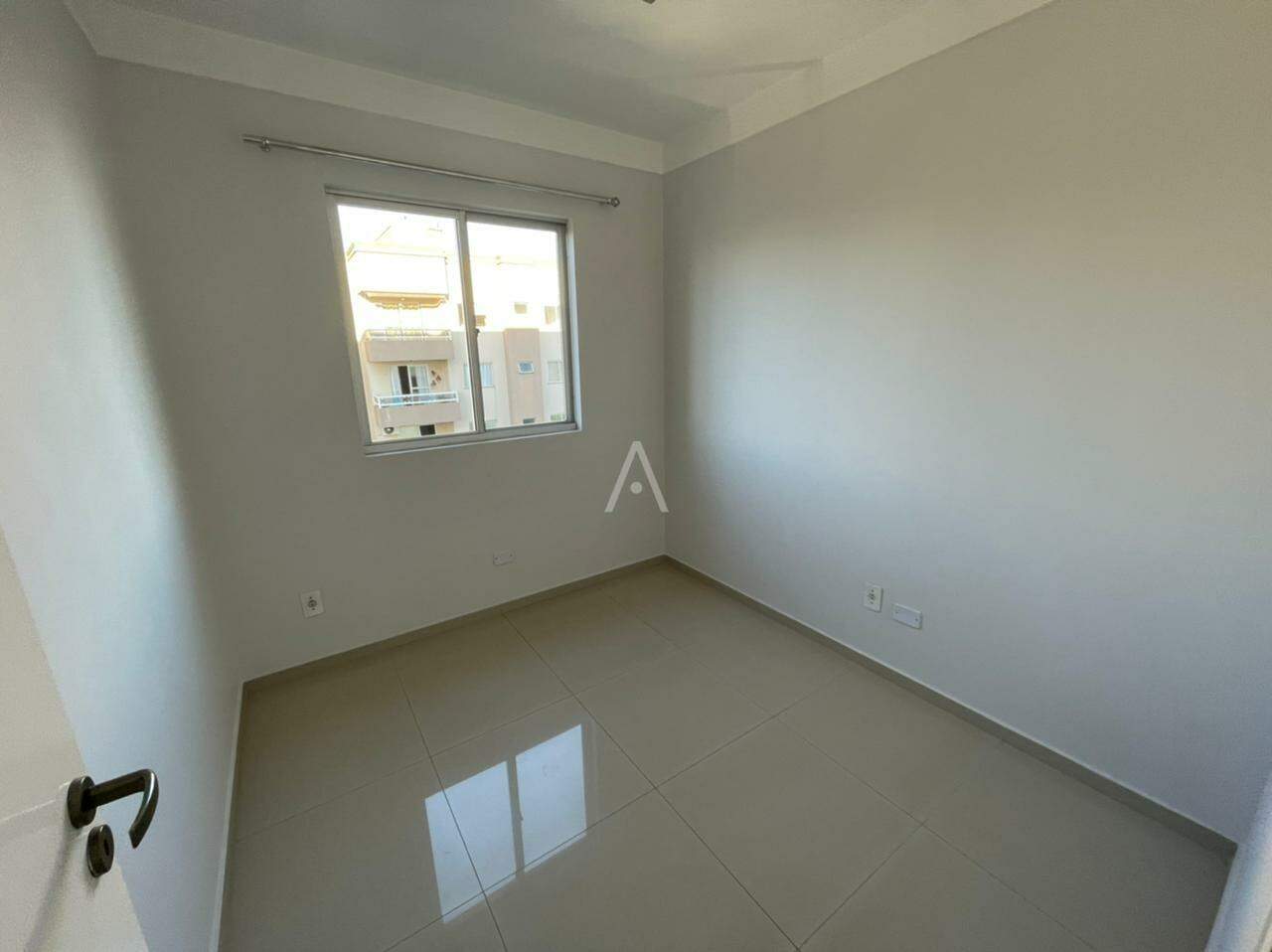 Apartamento para para aluguel no Bairro CENTRO em CASCAVEL: 