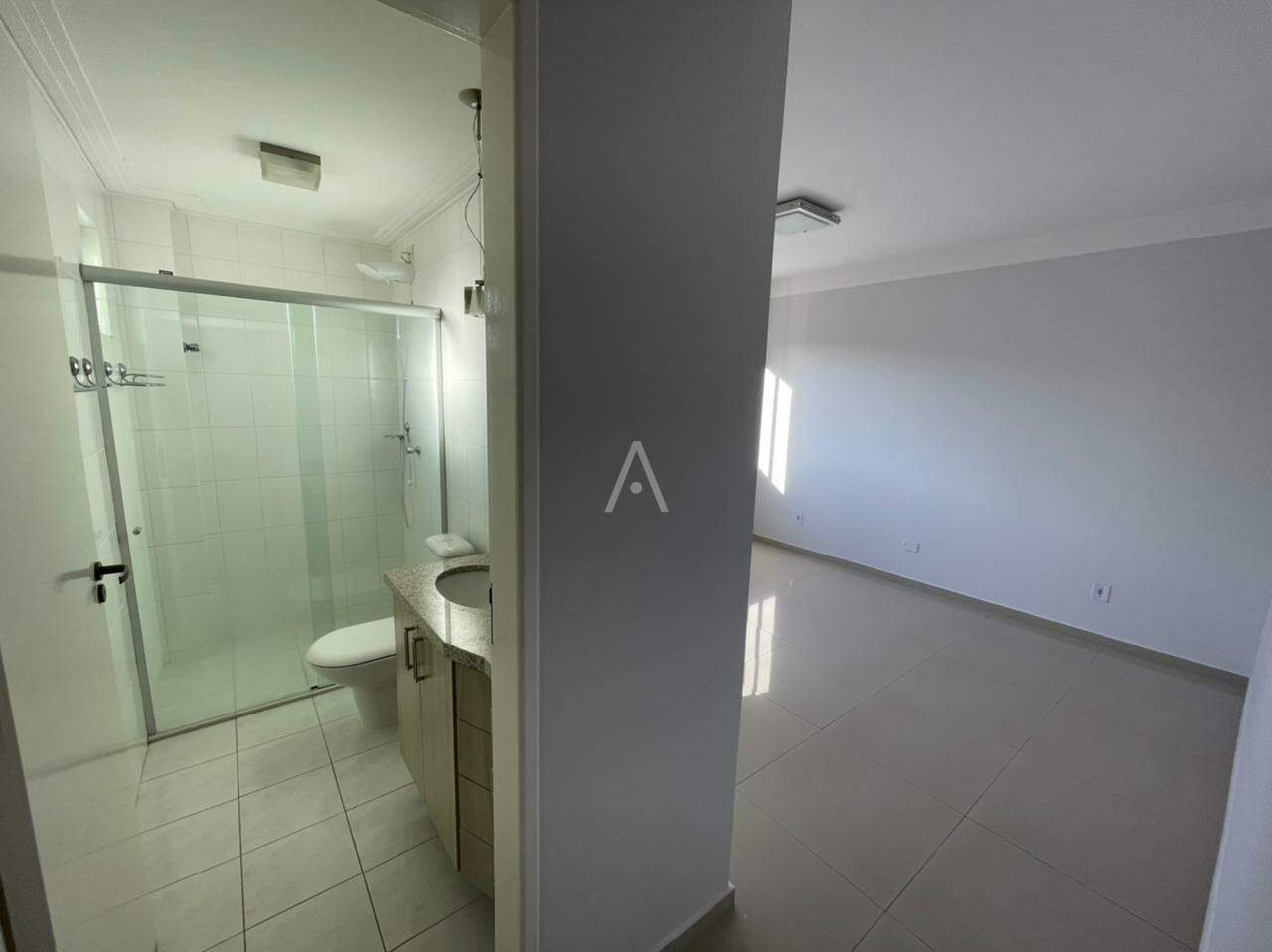 Apartamento para para aluguel no Bairro CENTRO em CASCAVEL: 