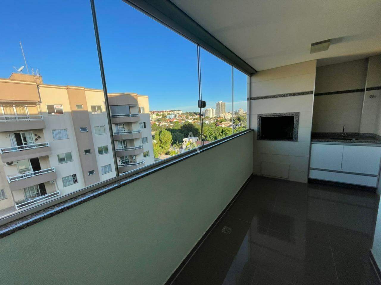 Apartamento para para aluguel no Bairro CENTRO em CASCAVEL: 
