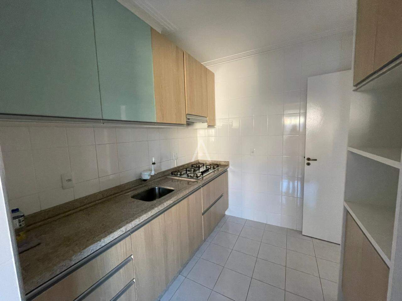 Apartamento para para aluguel no Bairro CENTRO em CASCAVEL: 
