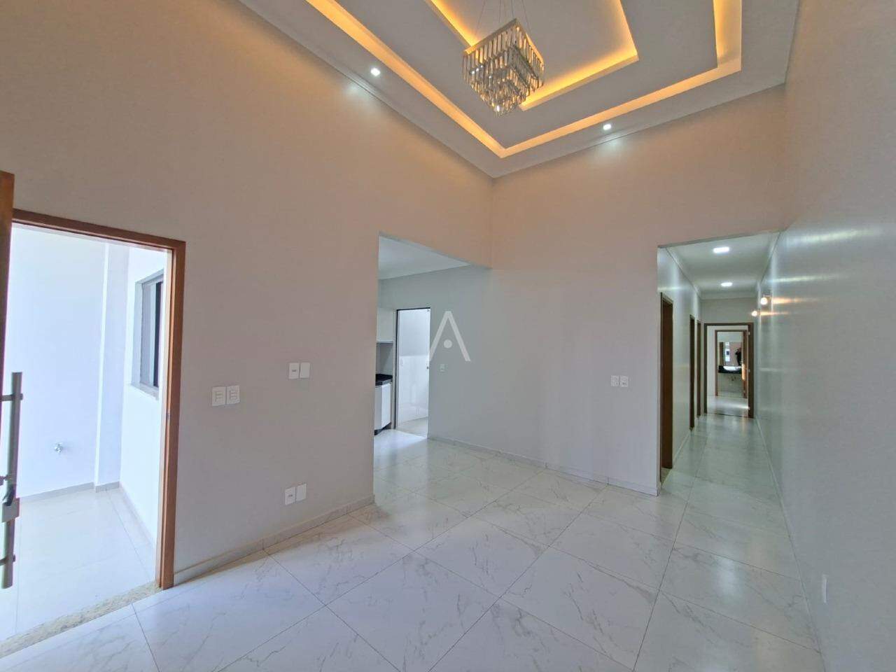 Casa Residencial para para aluguel no Bairro NOVA CIDADE em CASCAVEL: