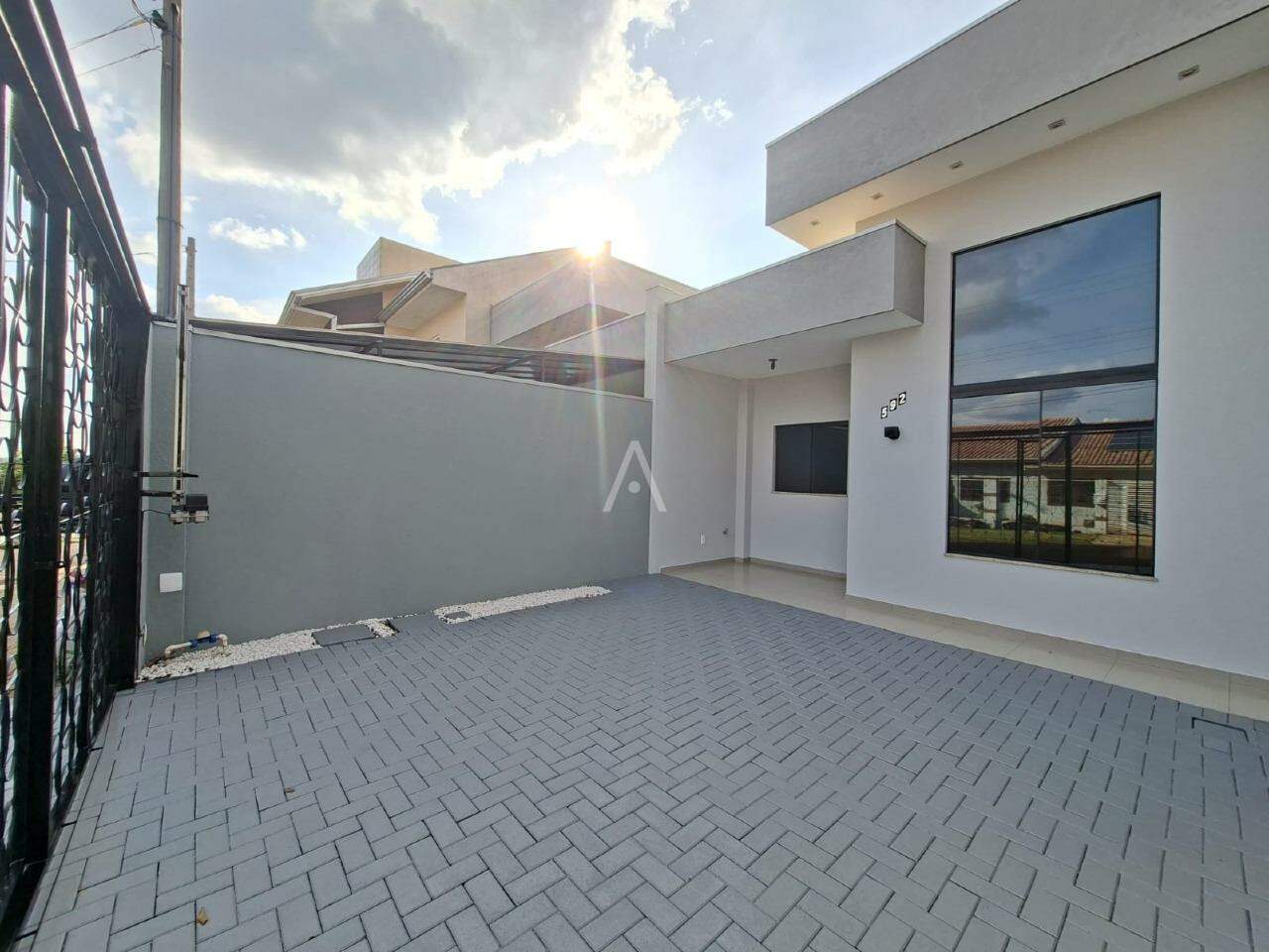Casa Residencial para para aluguel no Bairro NOVA CIDADE em CASCAVEL: 