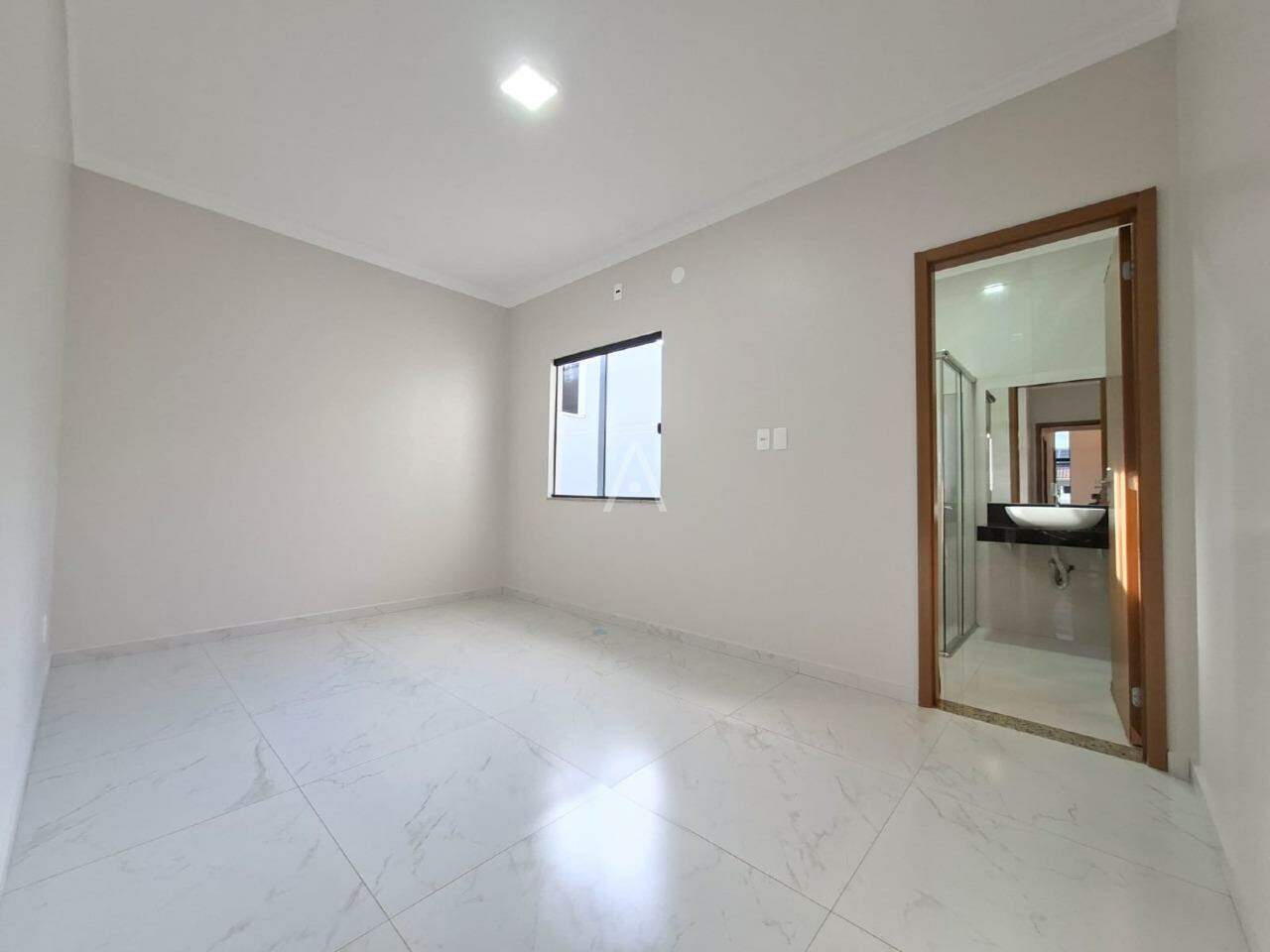 Casa Residencial para para aluguel no Bairro NOVA CIDADE em CASCAVEL: