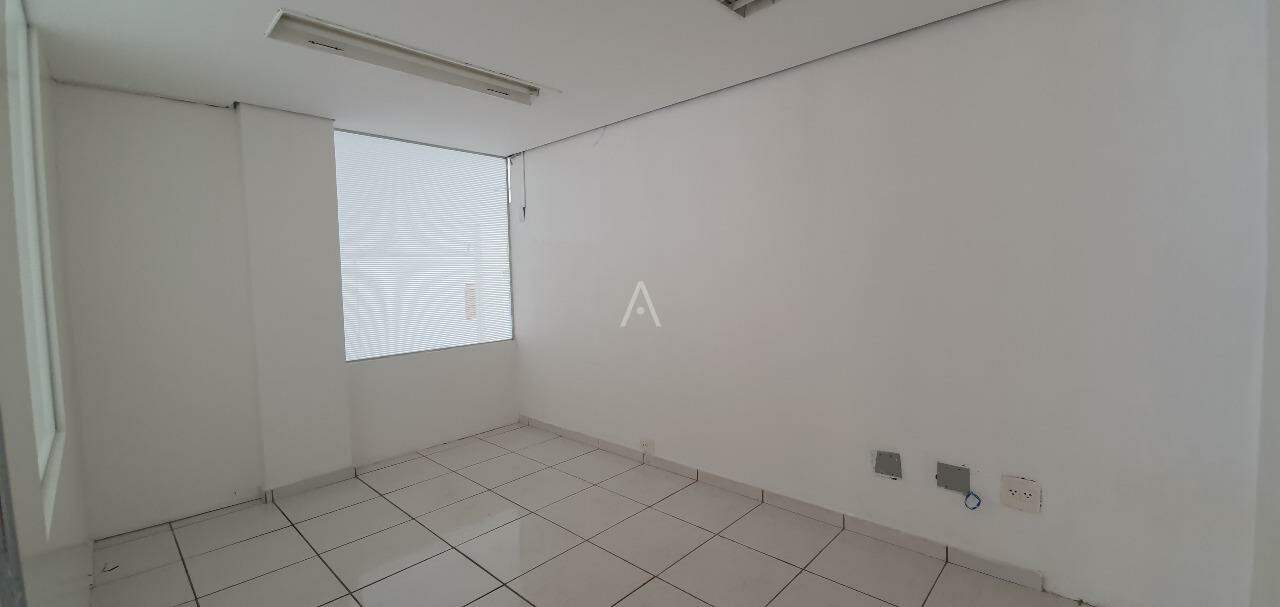Sala Comercial para para aluguel no Bairro REGIAO DO LAGO em CASCAVEL: 