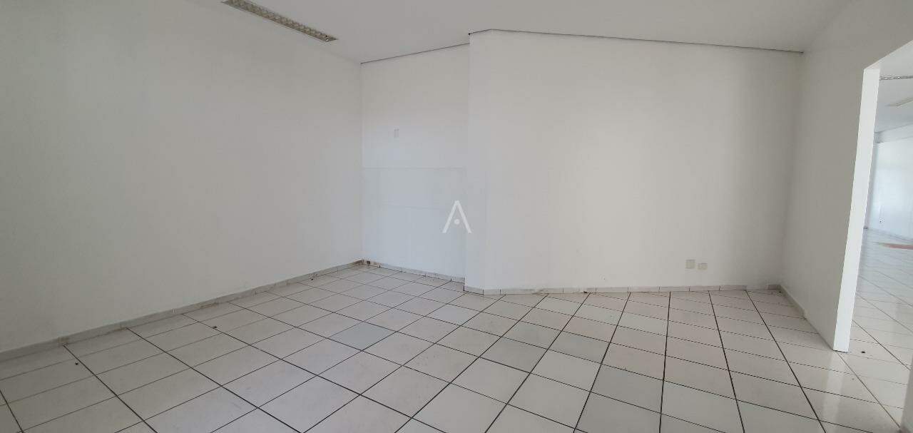 Sala Comercial para para aluguel no Bairro REGIAO DO LAGO em CASCAVEL: 