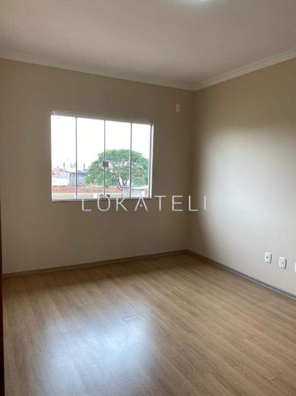 Sobrado para à venda no Bairro JARDIM ANAPOLIS em TOLEDO: