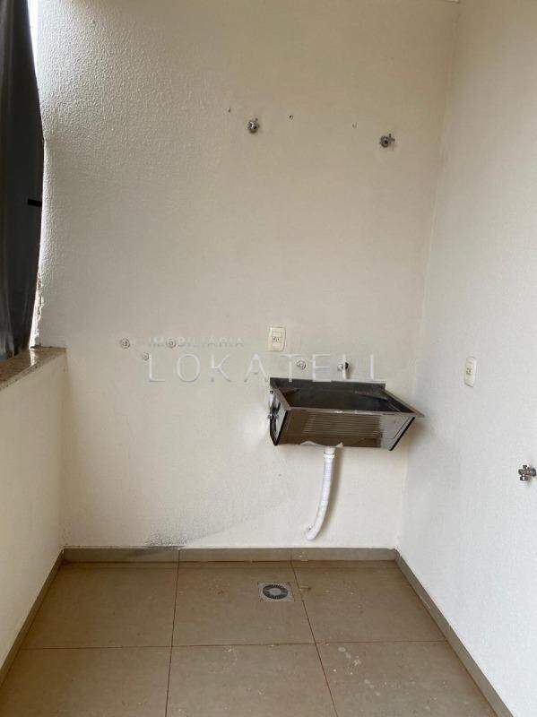 Sobrado para à venda no Bairro JARDIM ANAPOLIS em TOLEDO: