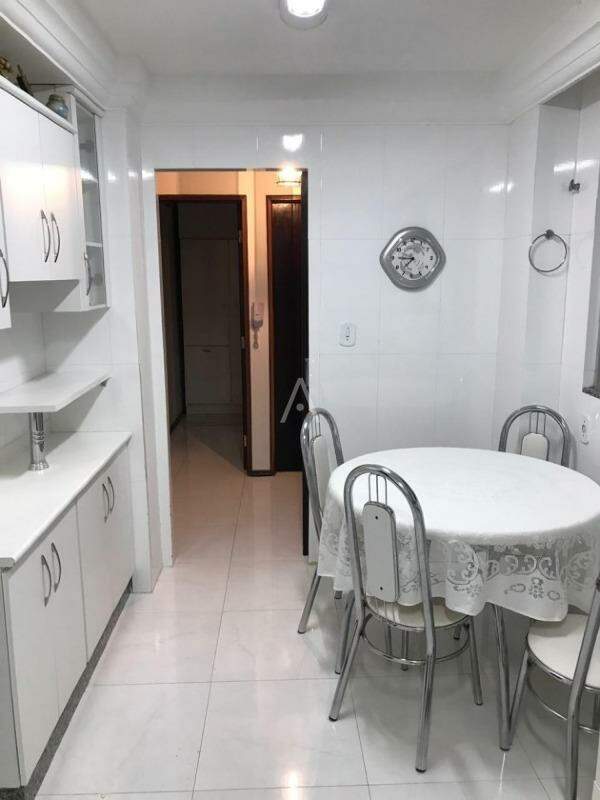 Apartamento para à venda no Bairro CENTRO em CASCAVEL: