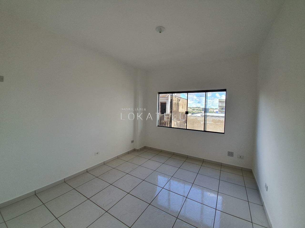Apartamento para para aluguel no Bairro CENTRO em CASCAVEL: 