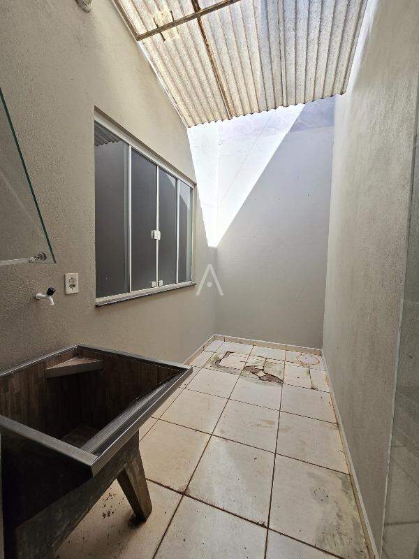 Casa Residencial para para aluguel no Bairro JARDIM PANORAMA em TOLEDO: 