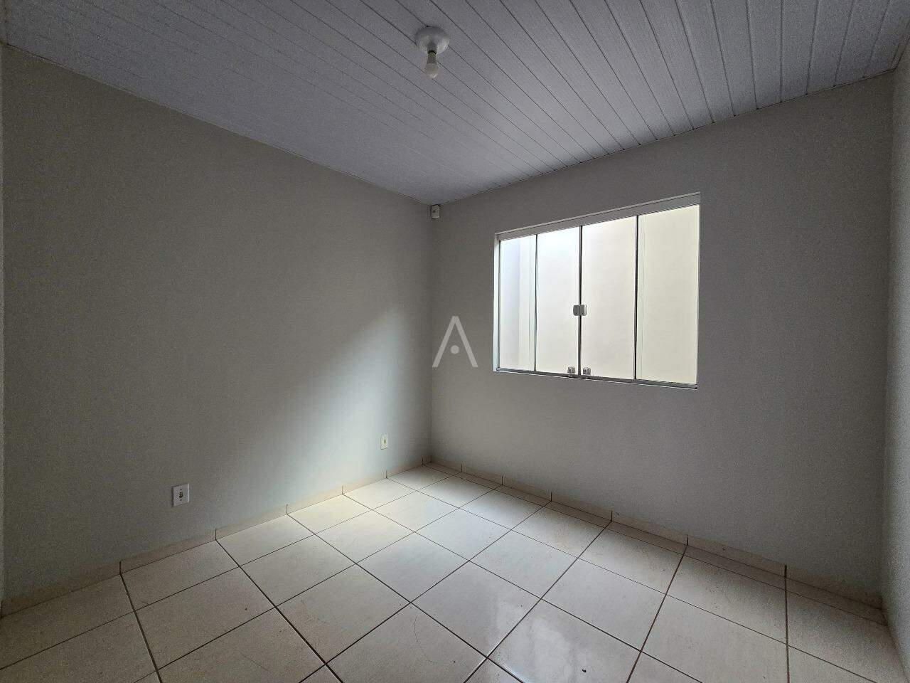 Casa Residencial para para aluguel no Bairro JARDIM PANORAMA em TOLEDO: 