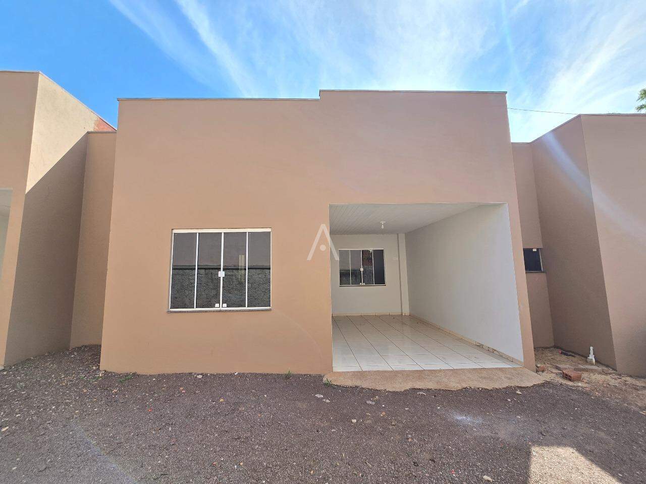 Casa Residencial para para aluguel no Bairro JARDIM PANORAMA em TOLEDO: 