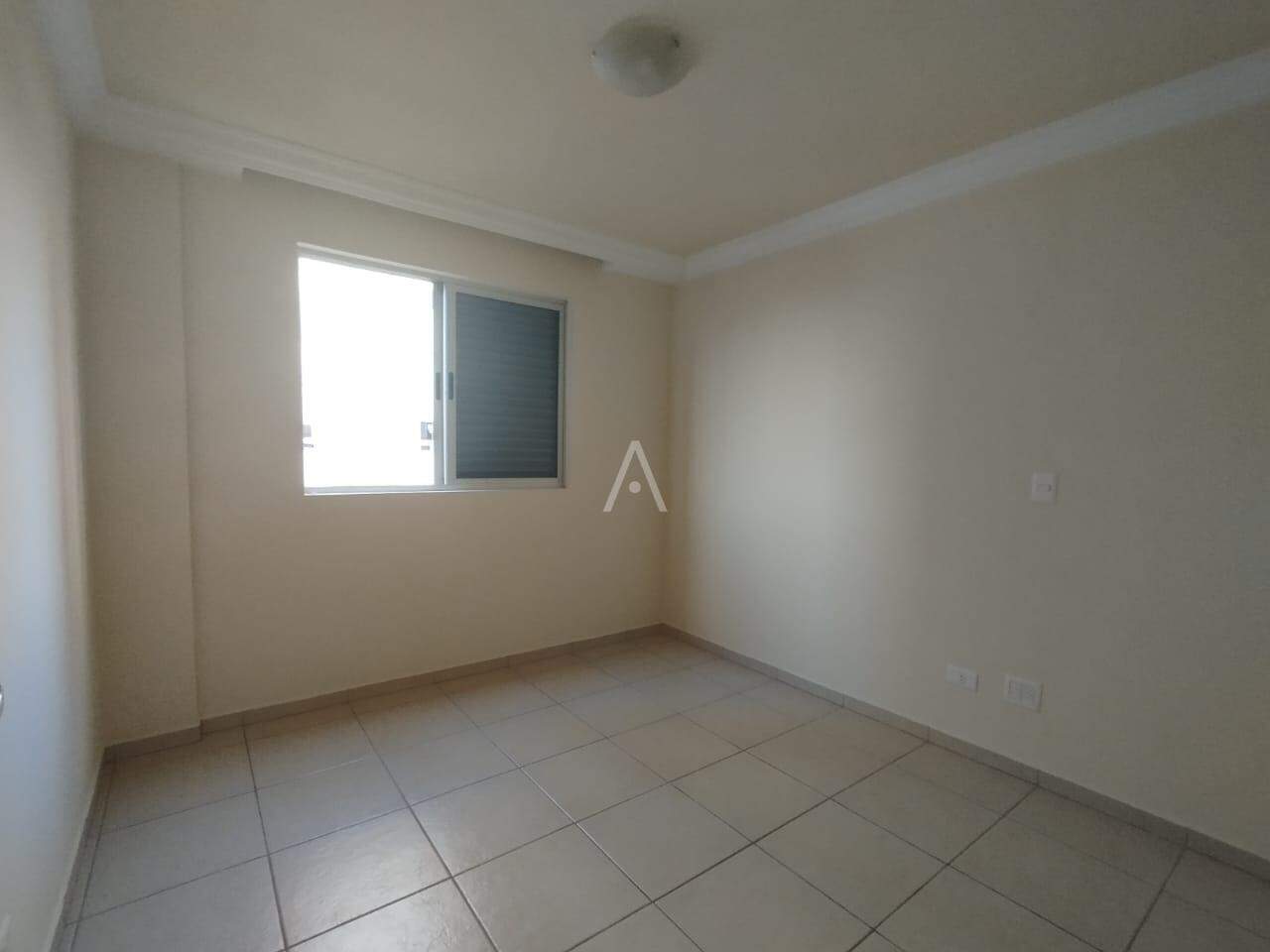 Apartamento para para aluguel no Bairro CENTRO em CASCAVEL: