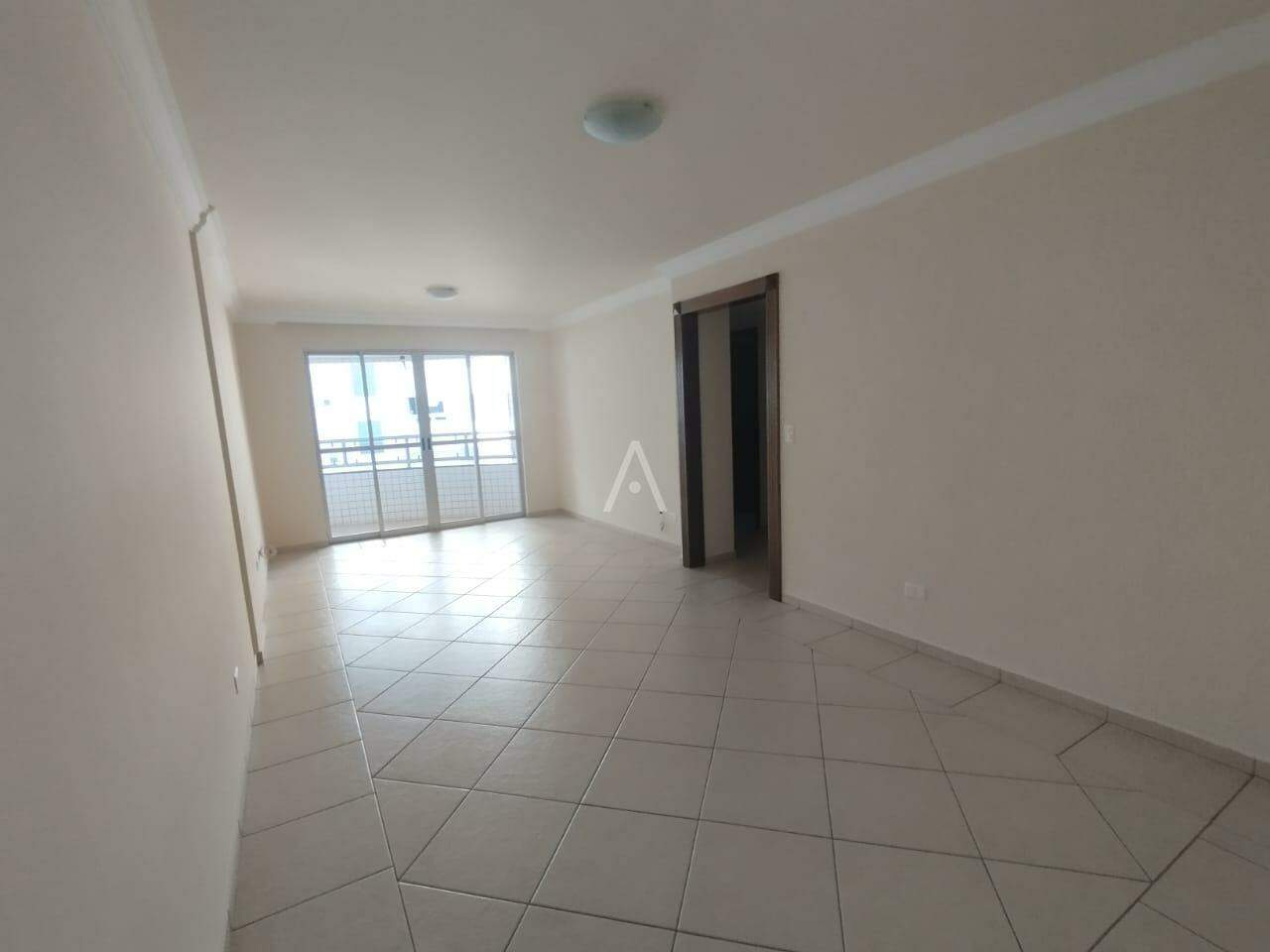 Apartamento para para aluguel no Bairro CENTRO em CASCAVEL: