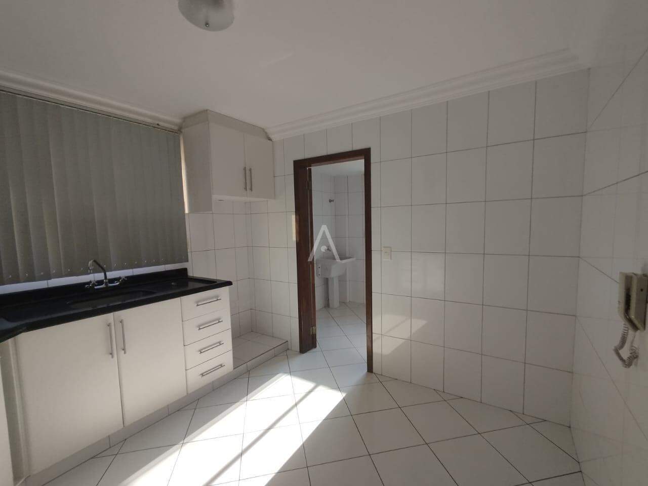 Apartamento para para aluguel no Bairro CENTRO em CASCAVEL: