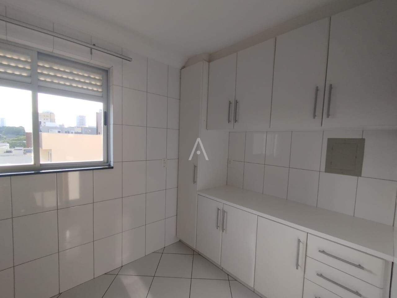Apartamento para para aluguel no Bairro CENTRO em CASCAVEL: