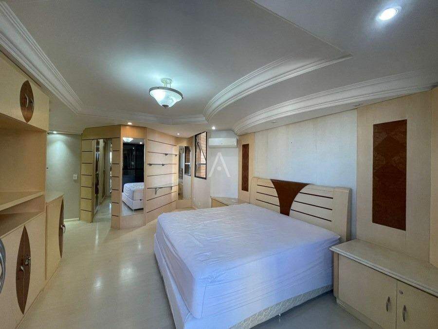 Apartamento para à venda no Bairro CENTRO em CASCAVEL: 