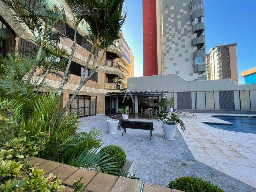 Apartamento para à venda no Bairro CENTRO em CASCAVEL: 