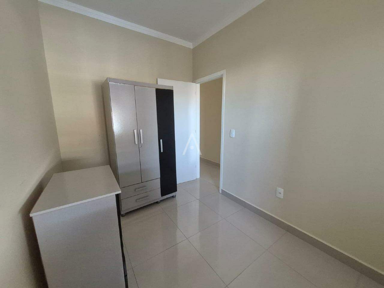 Casa Residencial para para aluguel no Bairro FLORAIS DO PARANA em CASCAVEL: 