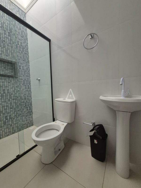 Casa Residencial para para aluguel no Bairro FLORAIS DO PARANA em CASCAVEL: 