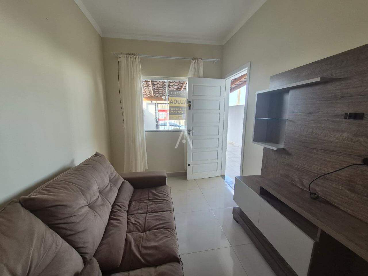 Casa Residencial para para aluguel no Bairro FLORAIS DO PARANA em CASCAVEL: 