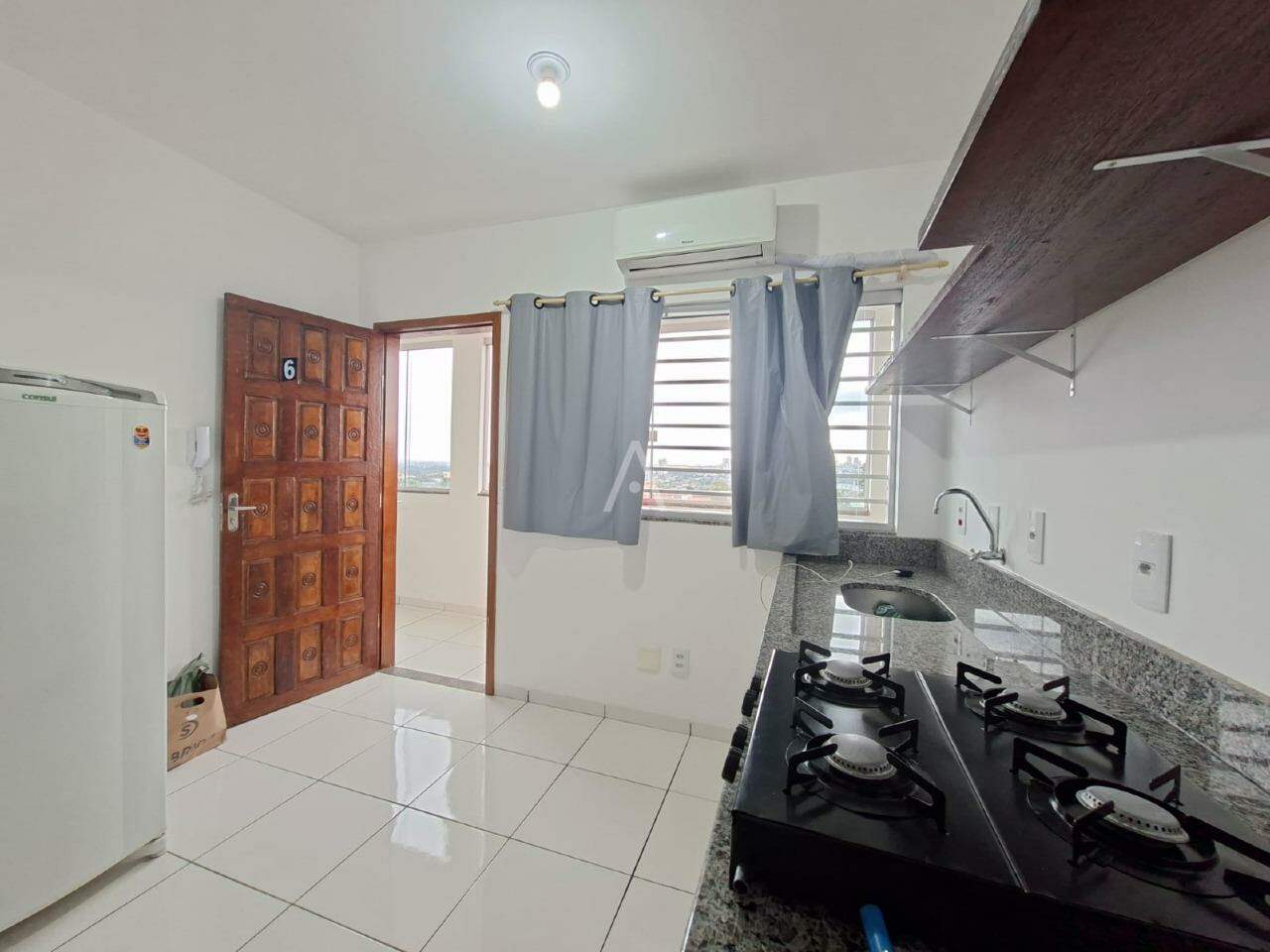 Kitinete para para aluguel no Bairro ESMERALDA em CASCAVEL: