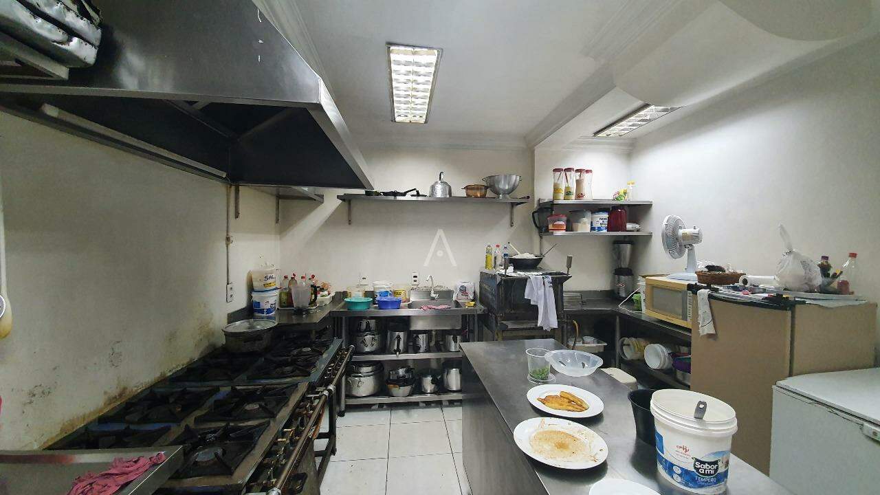 Sala Comercial para para aluguel no Bairro CENTRO em CASCAVEL: 