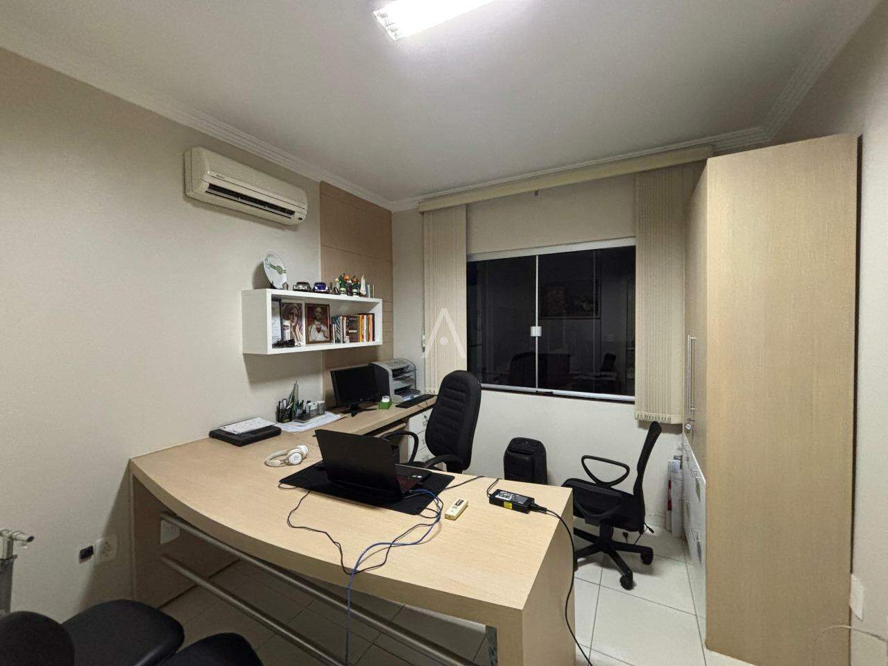 Sala Comercial para para aluguel no Bairro JARDIM CRISTAL em CASCAVEL: 