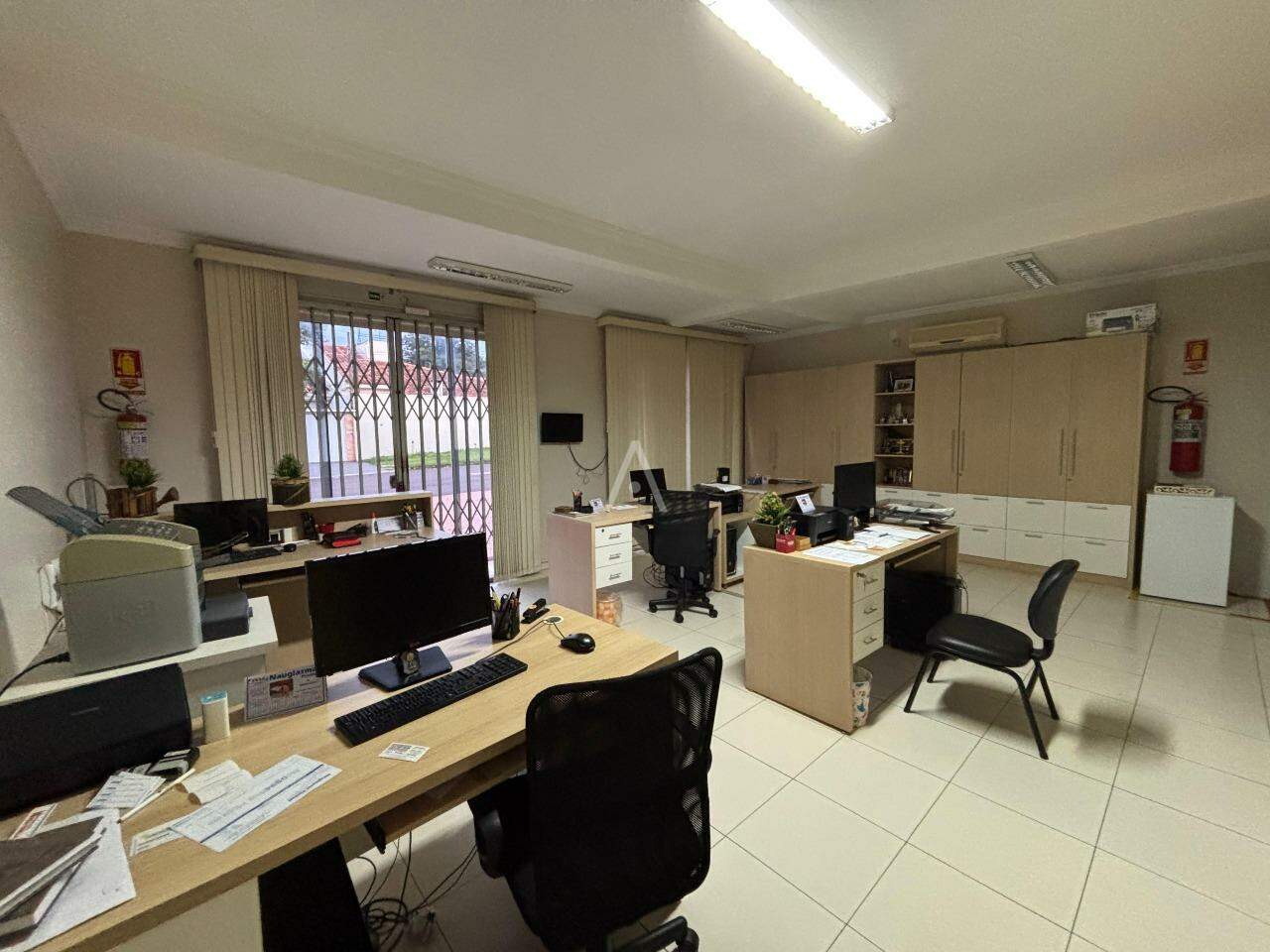 Sala Comercial para para aluguel no Bairro JARDIM CRISTAL em CASCAVEL: 