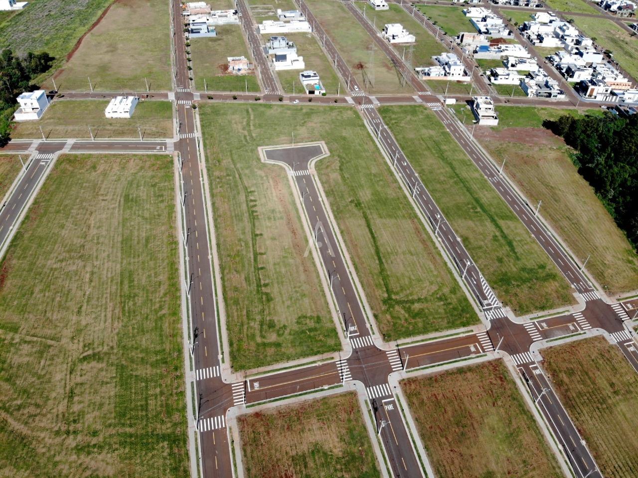 Terreno para à venda no Bairro RECANTO TROPICAL em CASCAVEL: 