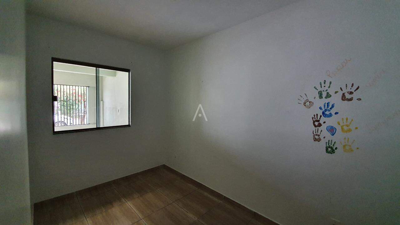 Casa Residencial para à venda no Bairro MONTREAL em CASCAVEL: 
