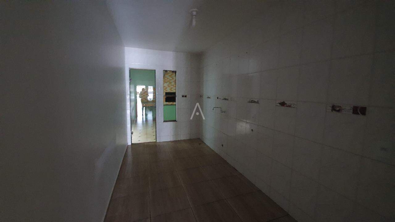 Casa Residencial para à venda no Bairro MONTREAL em CASCAVEL: 