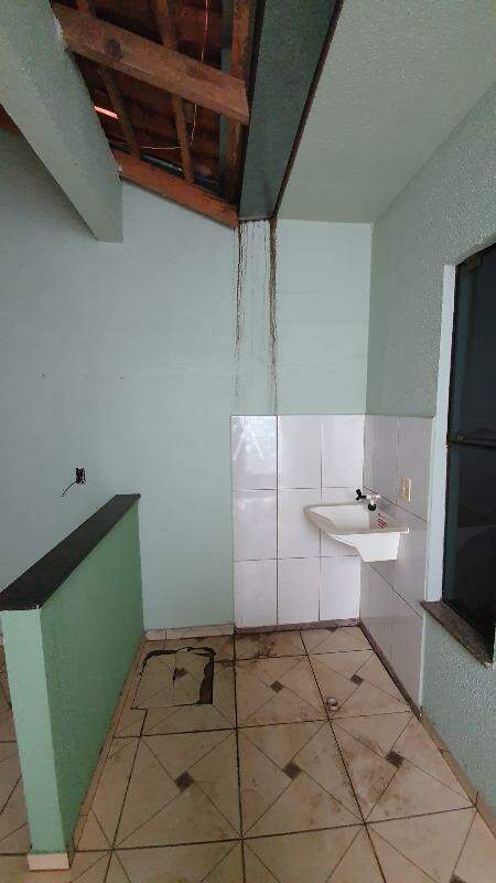 Casa Residencial para à venda no Bairro MONTREAL em CASCAVEL: 