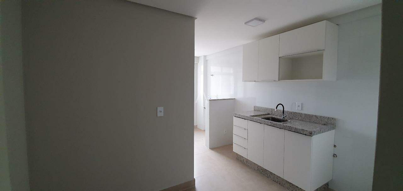 Apartamento para para aluguel no Bairro CENTRO em CASCAVEL: