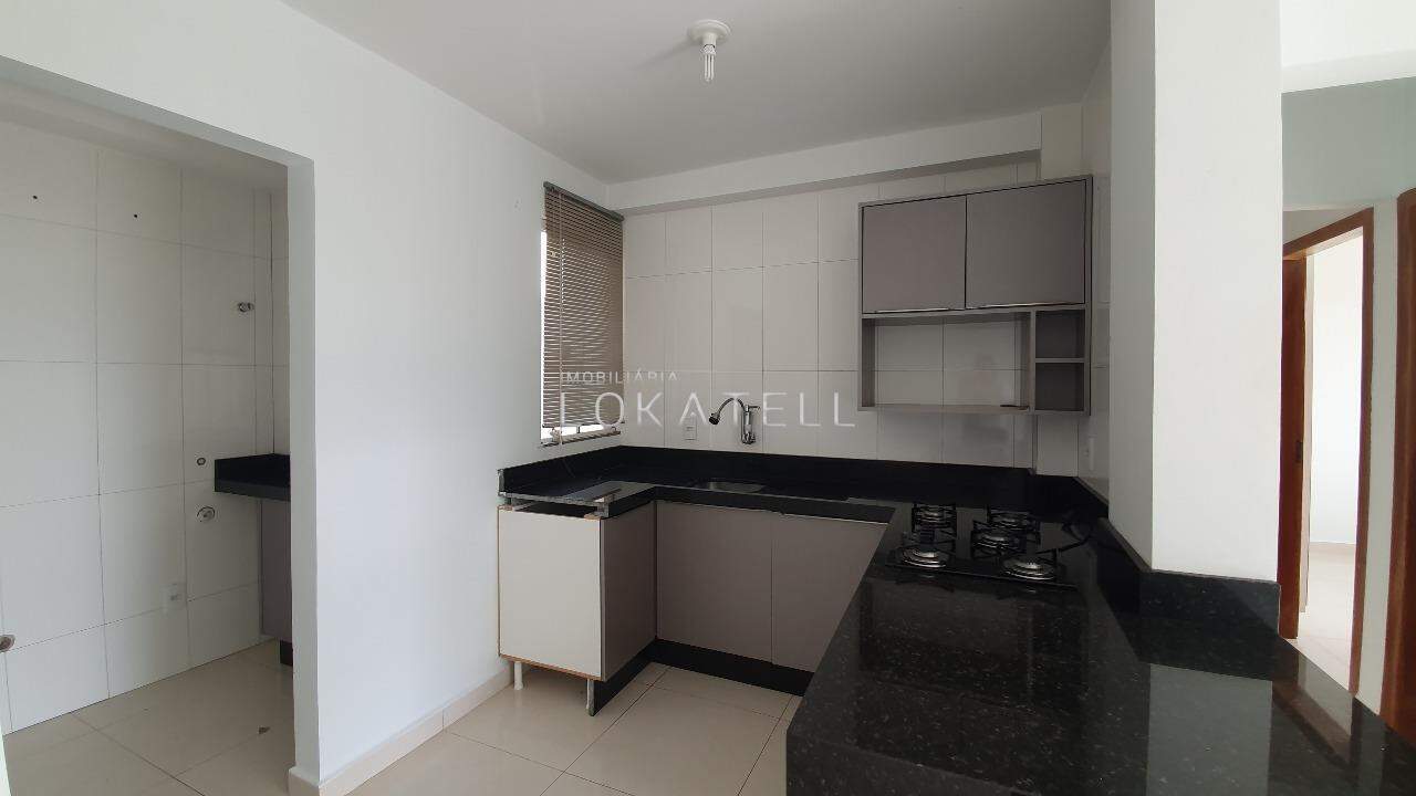 Apartamento para à venda no Bairro JARDIM MANTOVANI em CASCAVEL: 
