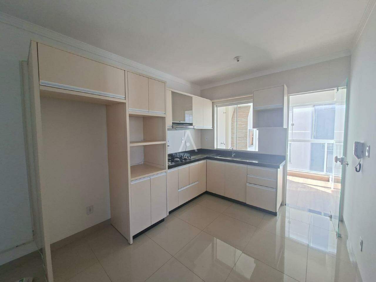 Apartamento para para aluguel no Bairro CANCELLI em CASCAVEL: 