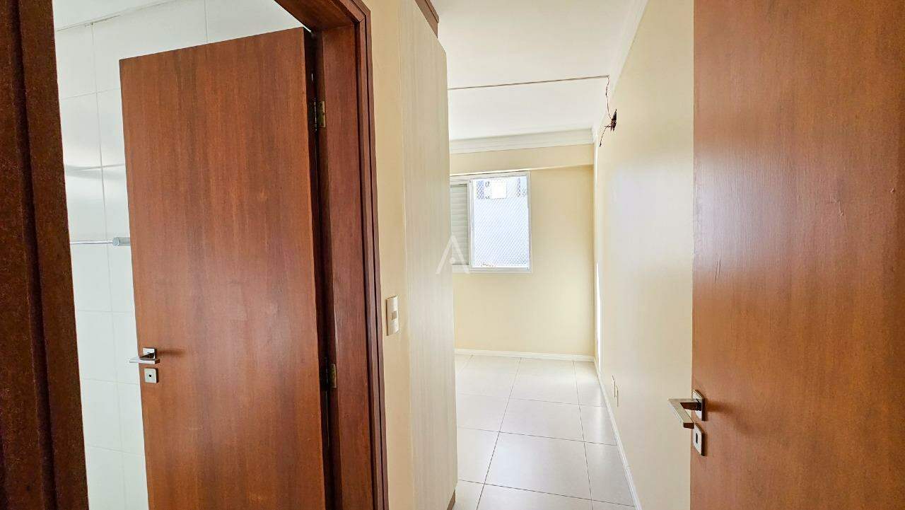 Apartamento para para aluguel no Bairro CENTRO em CASCAVEL: