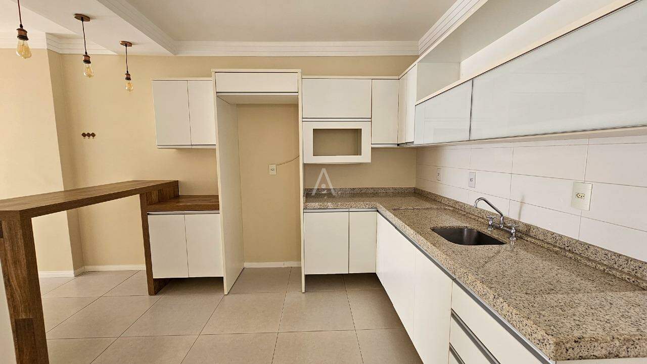 Apartamento para para aluguel no Bairro CENTRO em CASCAVEL: 