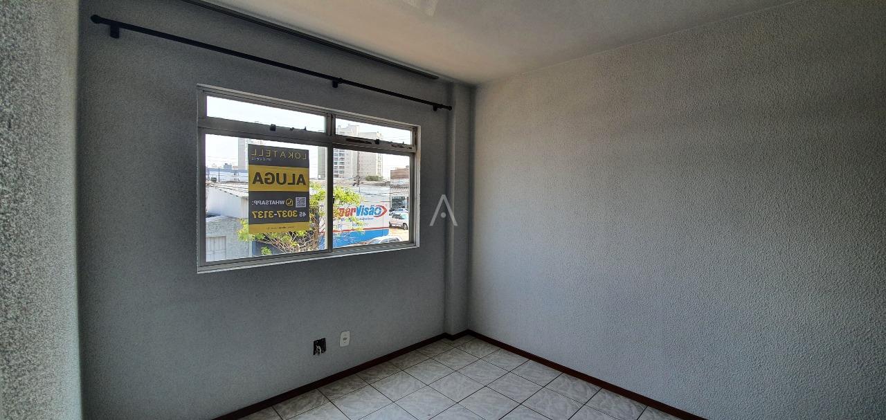 Apartamento para para aluguel no Bairro CENTRO em CASCAVEL: 