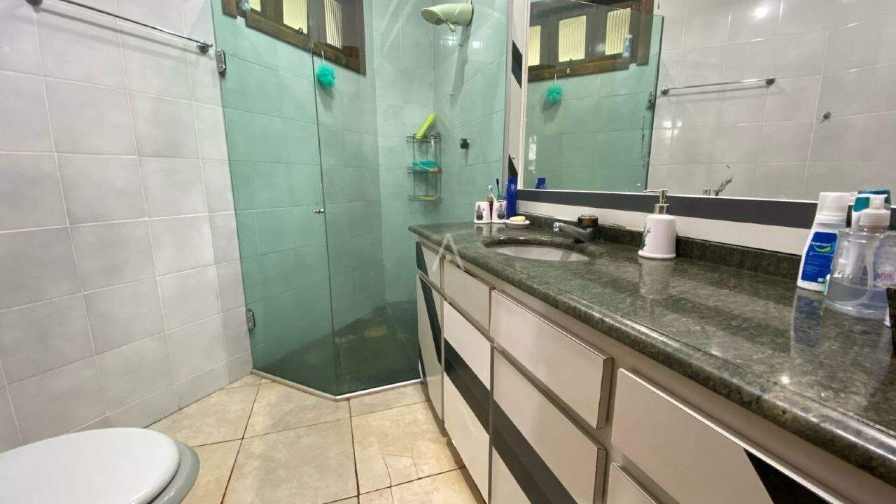 Casa Comercial para para aluguel no Bairro CENTRO em CASCAVEL: