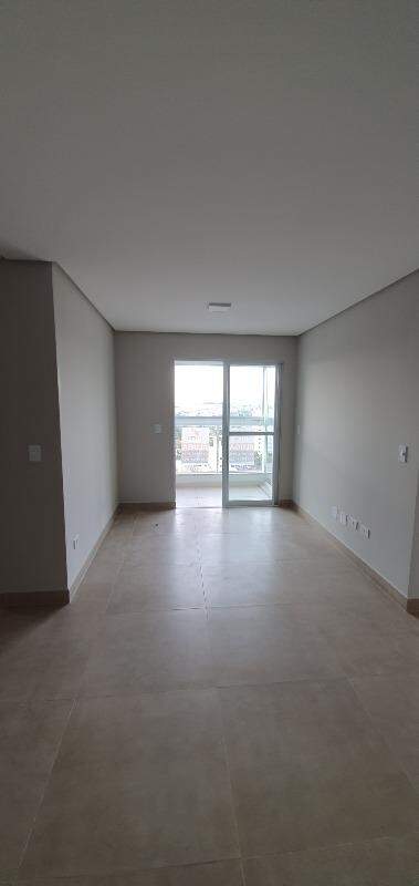 Apartamento para para aluguel no Bairro CENTRO em CASCAVEL: 