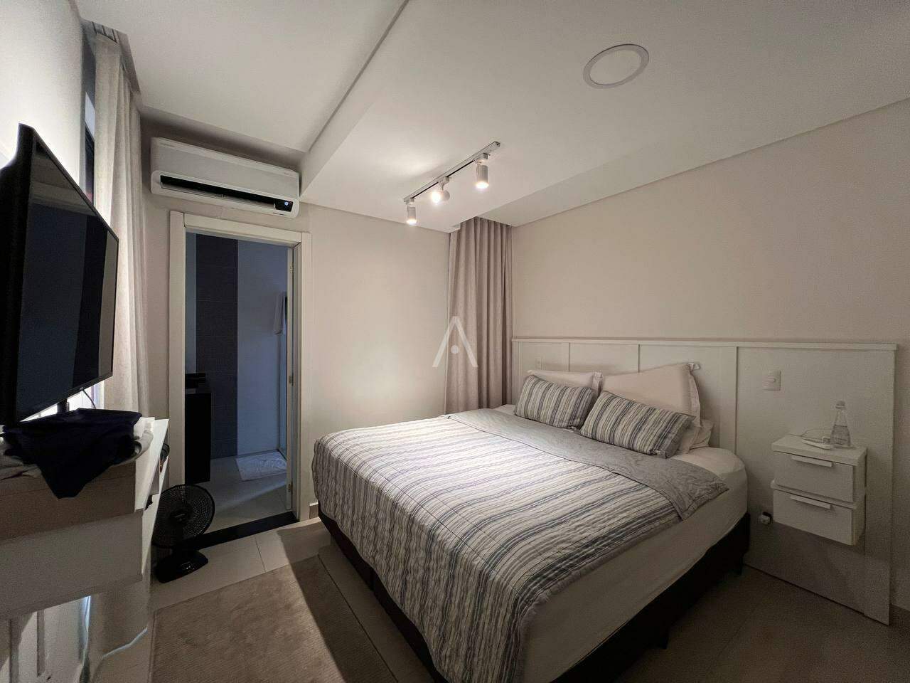 Apartamento para à venda no Bairro CENTRO em CASCAVEL: