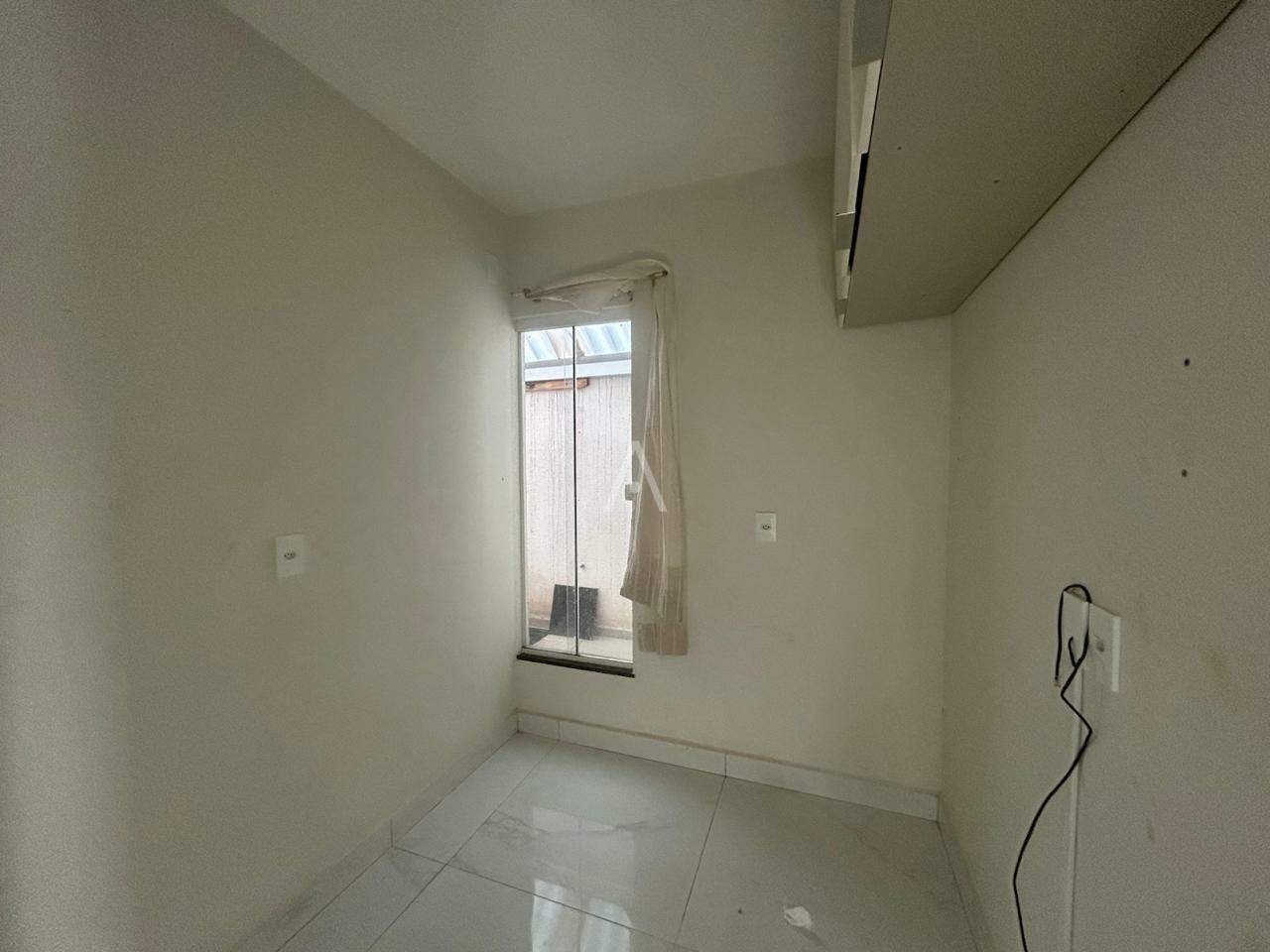 Casa Residencial para para aluguel no Bairro FLORESTA em CASCAVEL:
