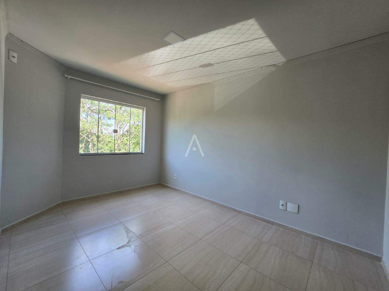 Apartamento para para aluguel no Bairro CENTRO em TOLEDO: 