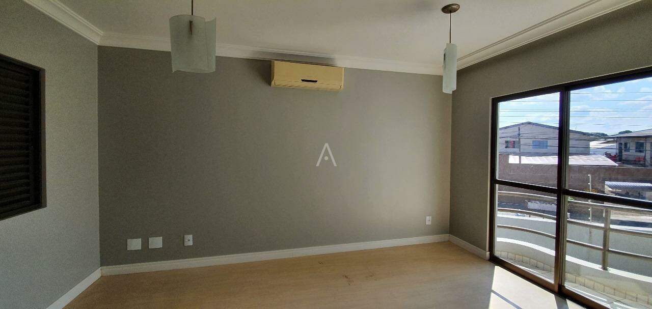 Apartamento para para aluguel no Bairro UNIVERSITARIO em CASCAVEL: 